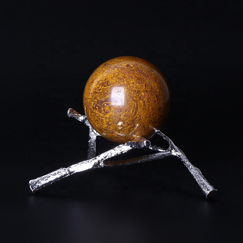 Esfera cristalina de seda dorada curativa natural de la bola del jade para la decoración 