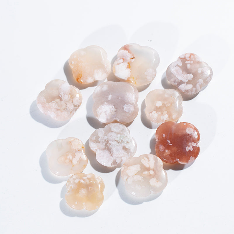 Venta al por mayor de cristal natural tallado curativo flores de cerezo ágata trébol para decoración 