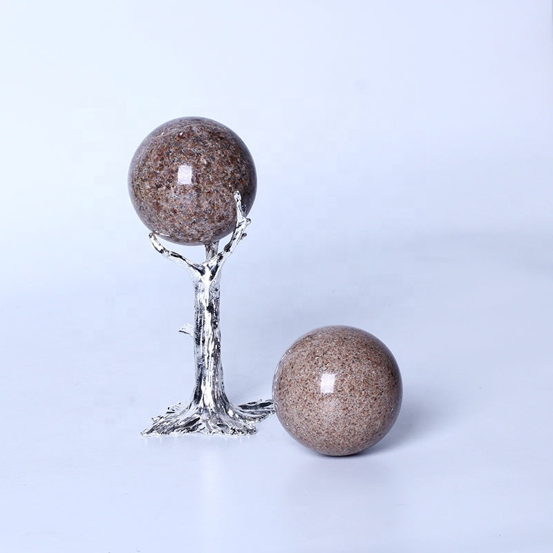 Esfera cristalina curativa natural del cuarzo de la bola del granate para la decoración 