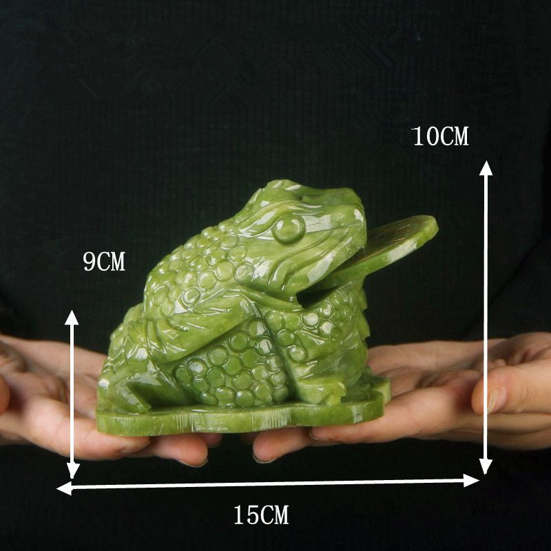 Oriental natural southern jade golden toad lucky ornaments Xiuyu three-legged toad
