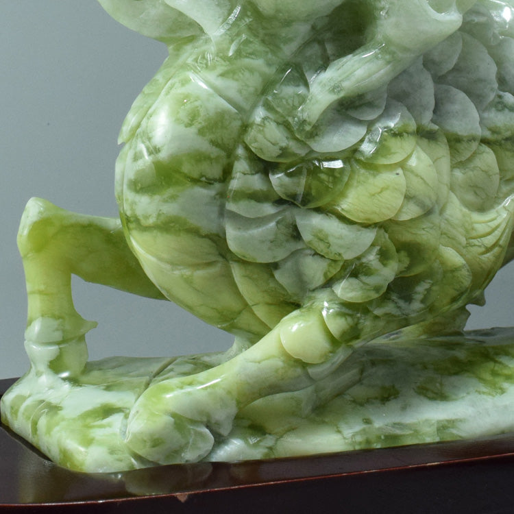 Oriental jade ornaments natural jade Unicorn ornaments Liaoning Xiuyan Jade Unicorn presents longevity