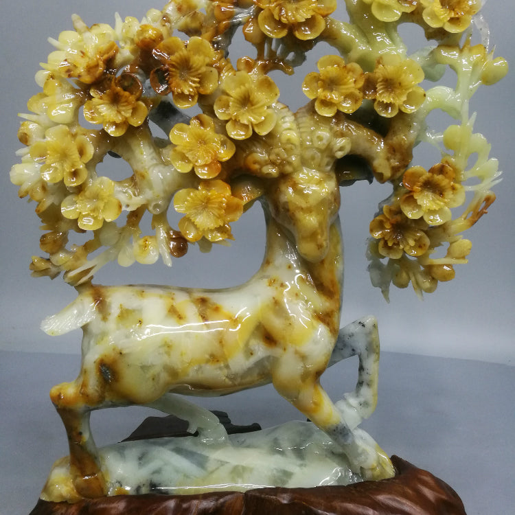 Oriental natural Xiuyu Sika Deer ornaments, hand carved, Liaoning Xiuyan Zhaocai living room office clothes