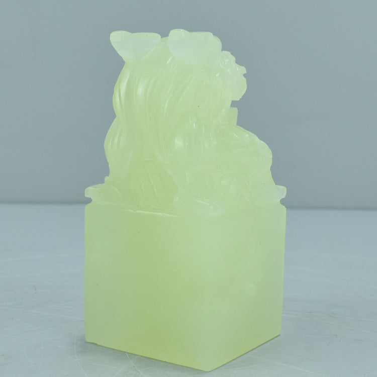 Oriental Xiuyan dragon printing ornaments natural boutique Liaoning Xiuyan Jade