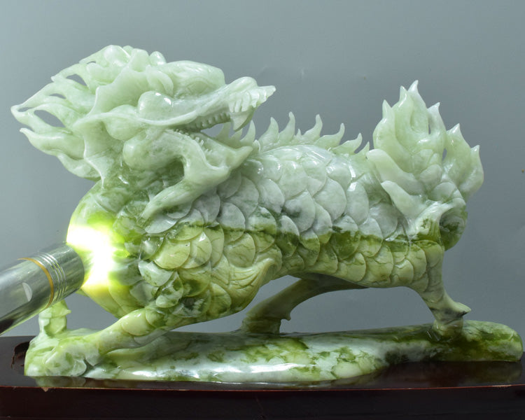 Oriental jade ornaments natural jade Unicorn ornaments Liaoning Xiuyan Jade Unicorn presents longevity