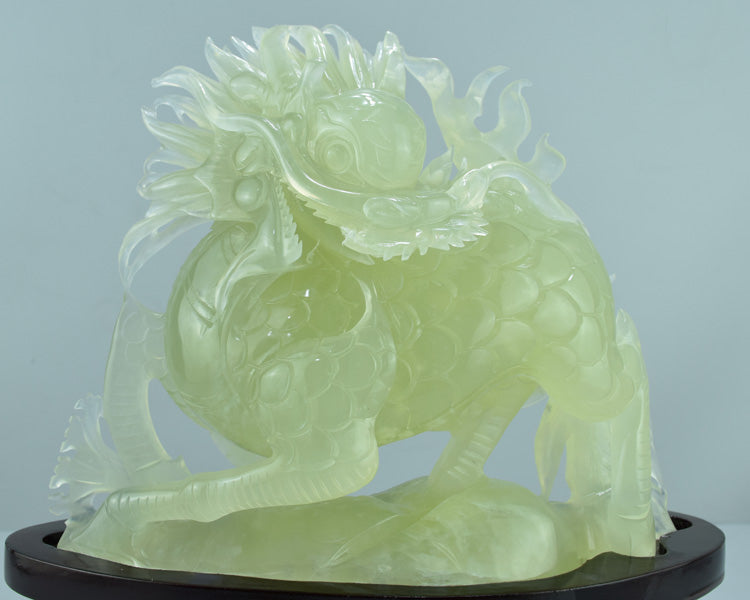 Oriental Xiuyu Qilin jewelry ornament Liaoning Xiuyan Jade natural carving jewelry original stone home feng shui jade