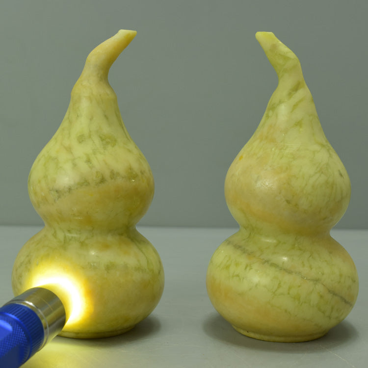 Oriental jade ornament natural jade gourd ornament