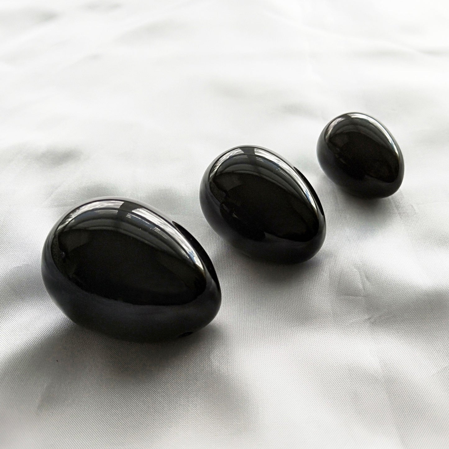 Obsidian Yoni Egg 3-PCS